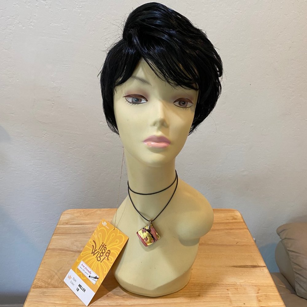#33A IT'S A WIG TANGLE FREE SYNTHETIC WIG